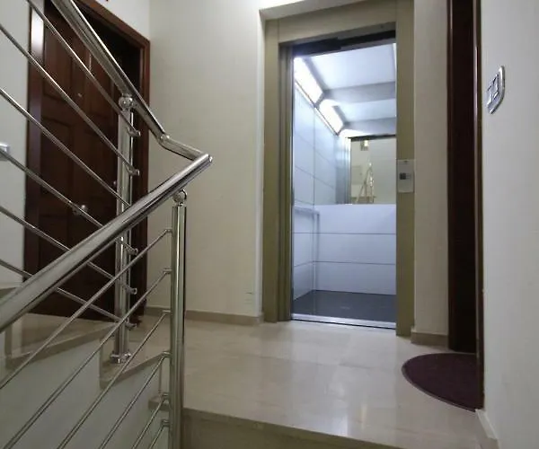 Marlenghi 8 2a 公寓